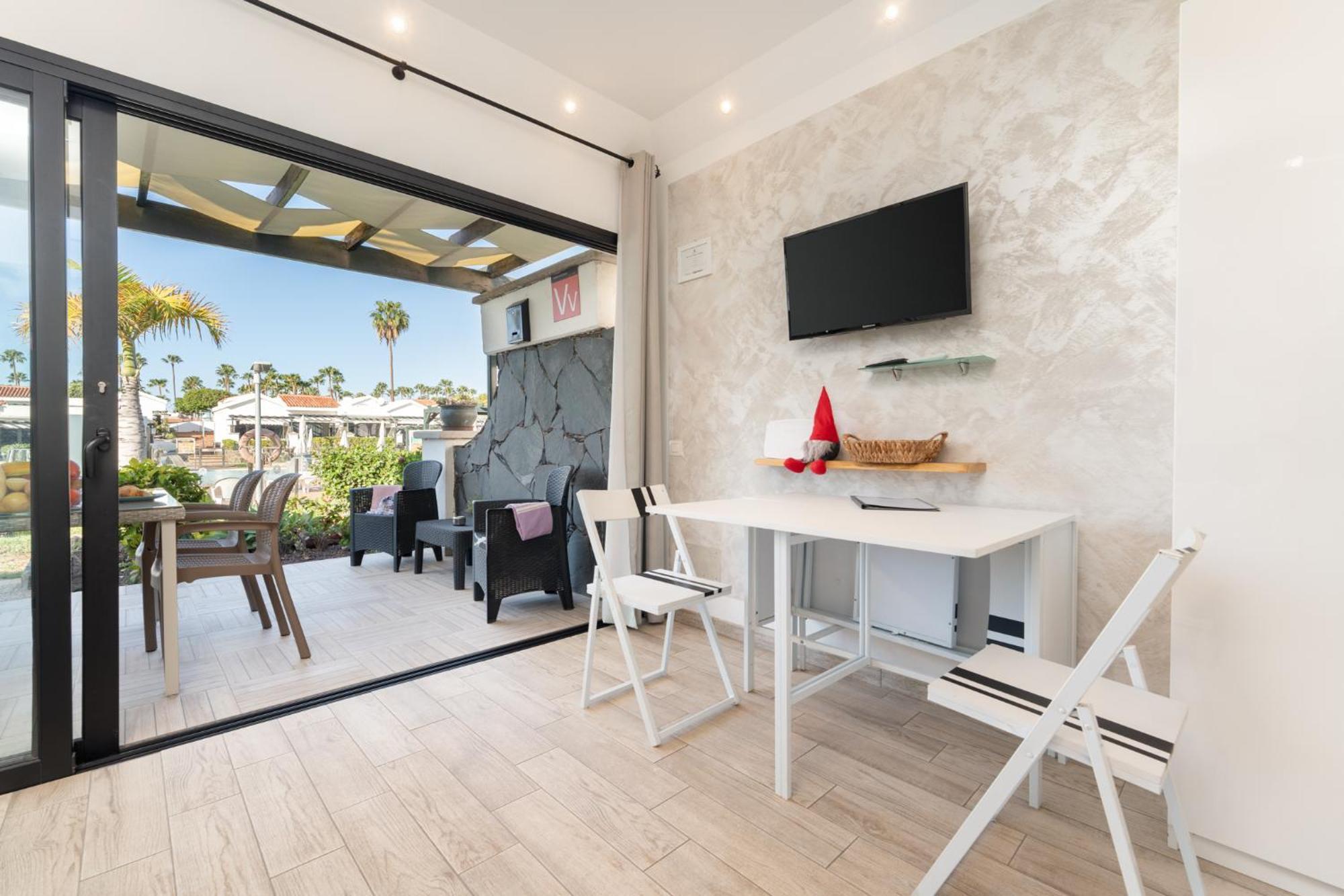 Luxury Poolside Holiday Home Maspalomas  Kültér fotó